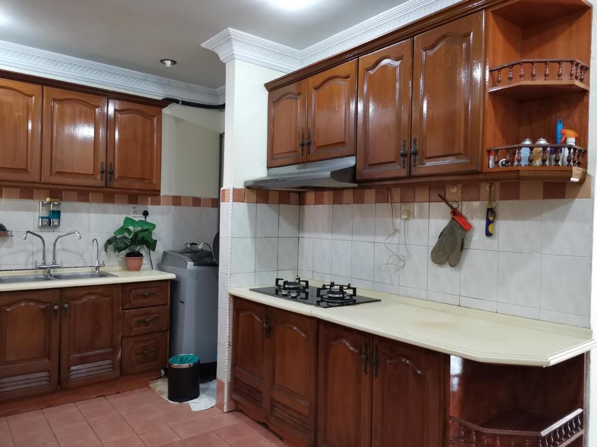 Ainis Guest House In Vista Amani Condominium Kuala Lumpur Exterior photo