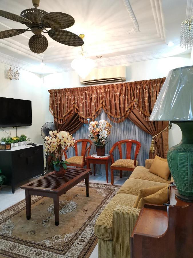 Ainis Guest House In Vista Amani Condominium Kuala Lumpur Exterior photo