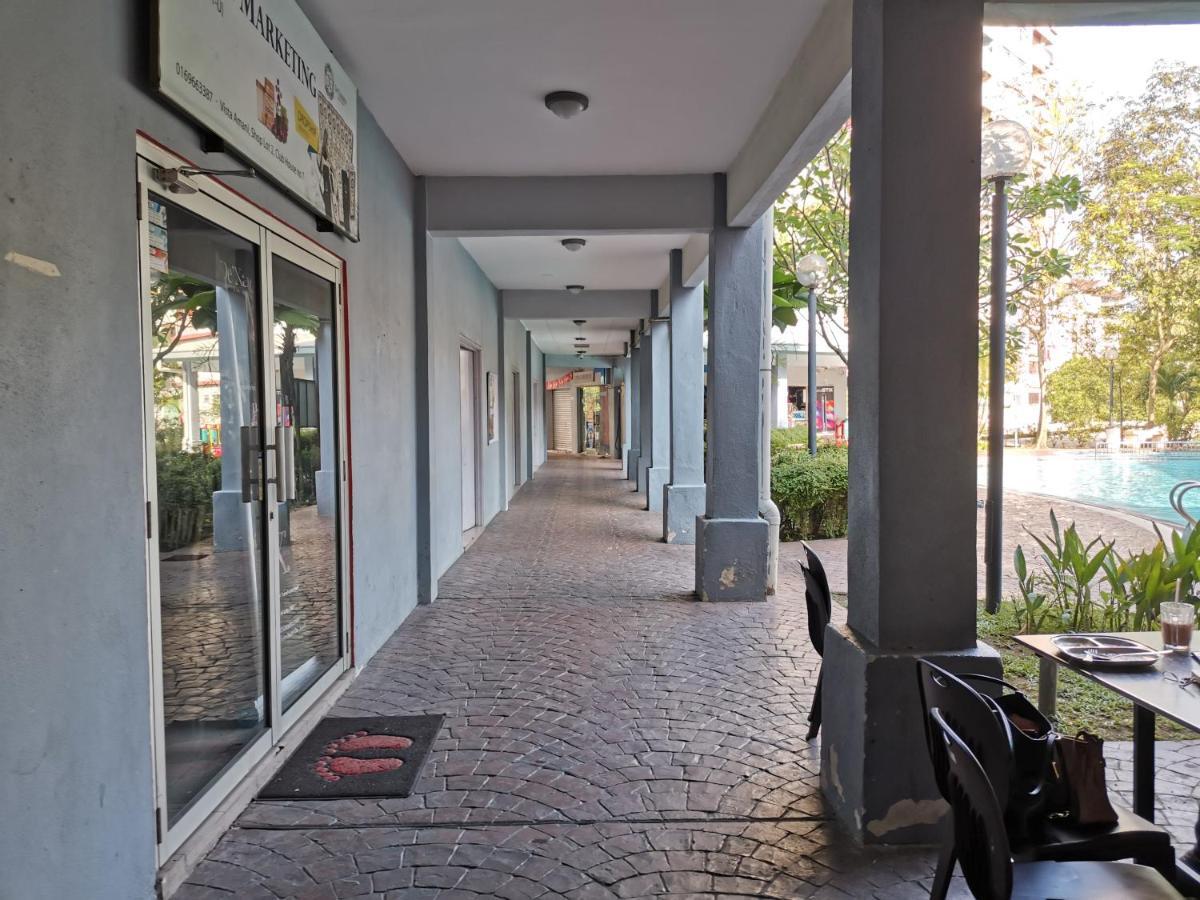 Ainis Guest House In Vista Amani Condominium Kuala Lumpur Exterior photo